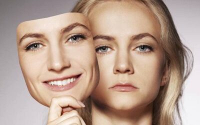 Peeling per combattere le occhiaie e sorridere dagli occhi